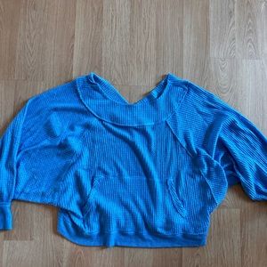 We the free, oversized boho top. Lightly worn, pocket in front and v in back.
